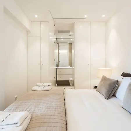Апартаменты Feels Like Principe Real Modern Flat With Terrace