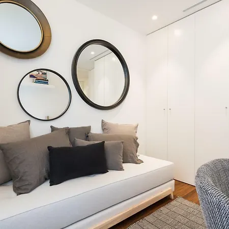 Апартаменты Feels Like Principe Real Modern Flat With Terrace *