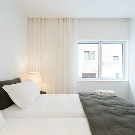 Апартаменты Feels Like Principe Real Modern Flat With Terrace *