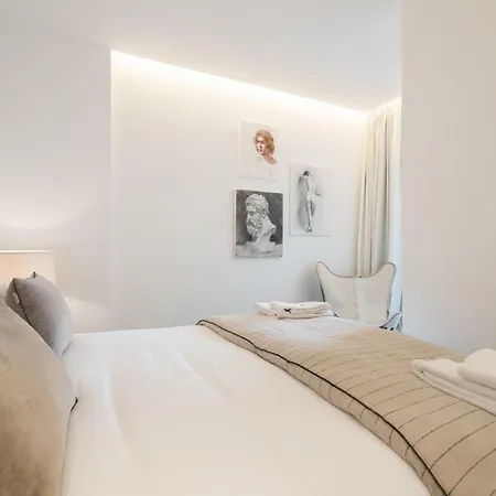 Апартаменты Feels Like Principe Real Modern Flat With Terrace
